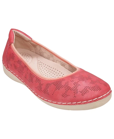 Gc Shoes Women's Kiana Perforated Round Toe Flats