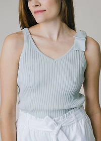 Hope & Henry Womens' V-Neck Rib Knit Tank with Bow
