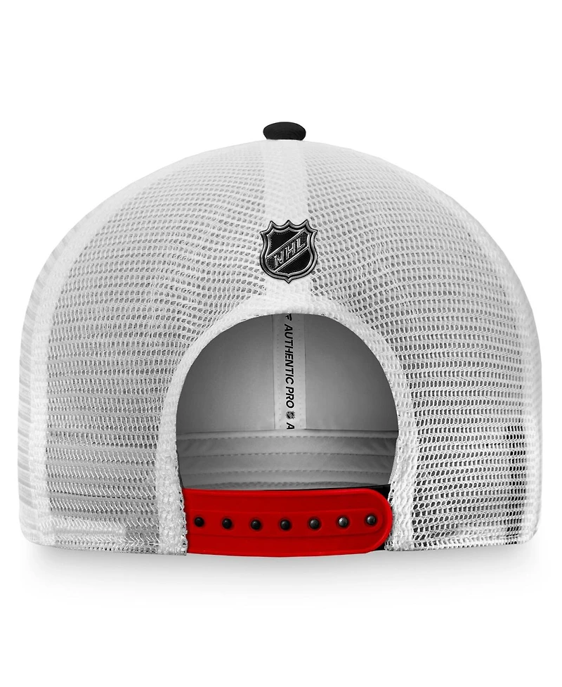 Men's Fanatics Black, White Chicago Blackhawks Authentic Pro Rink Trucker Snapback Hat