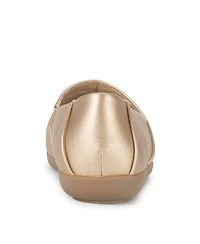 Baretraps Women's Piper Slip On Flats