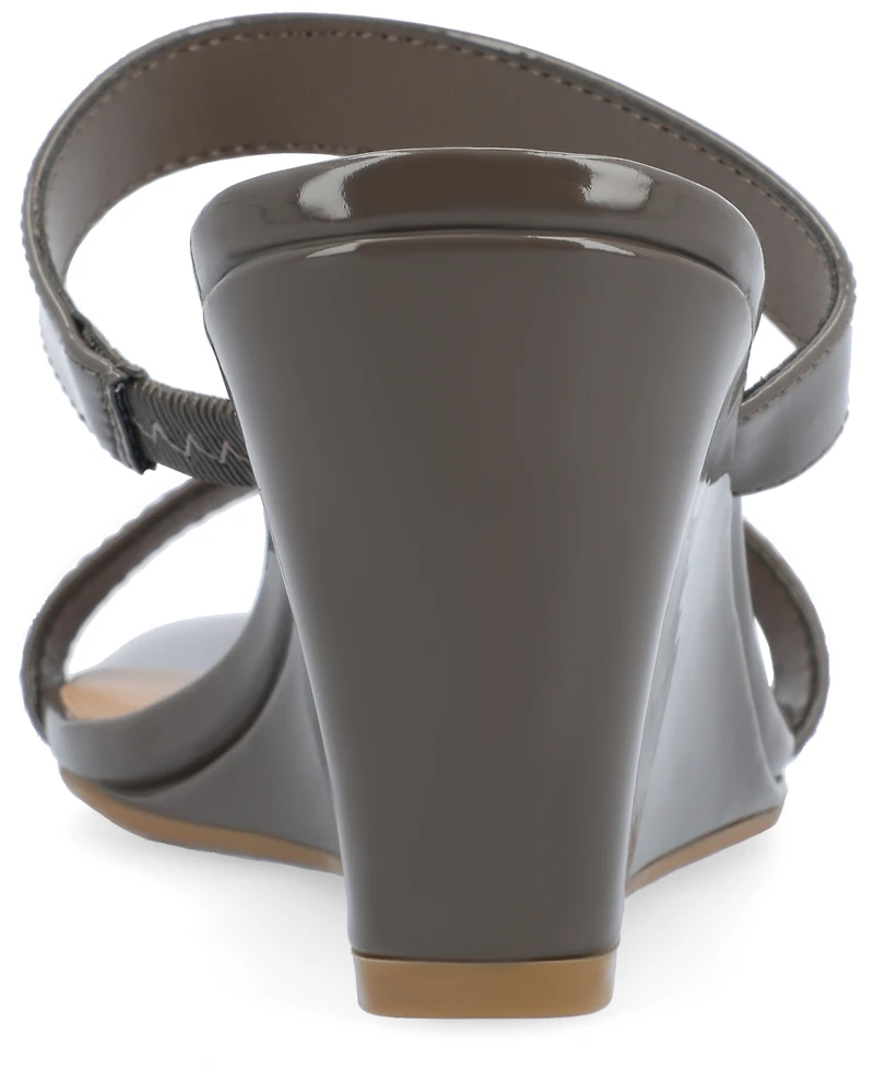 Journee Collection Women's Clover Wedge Sandals