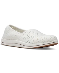 Clarks Women's Cloudsteppers Breeze Emily Perforated Loafer Flats