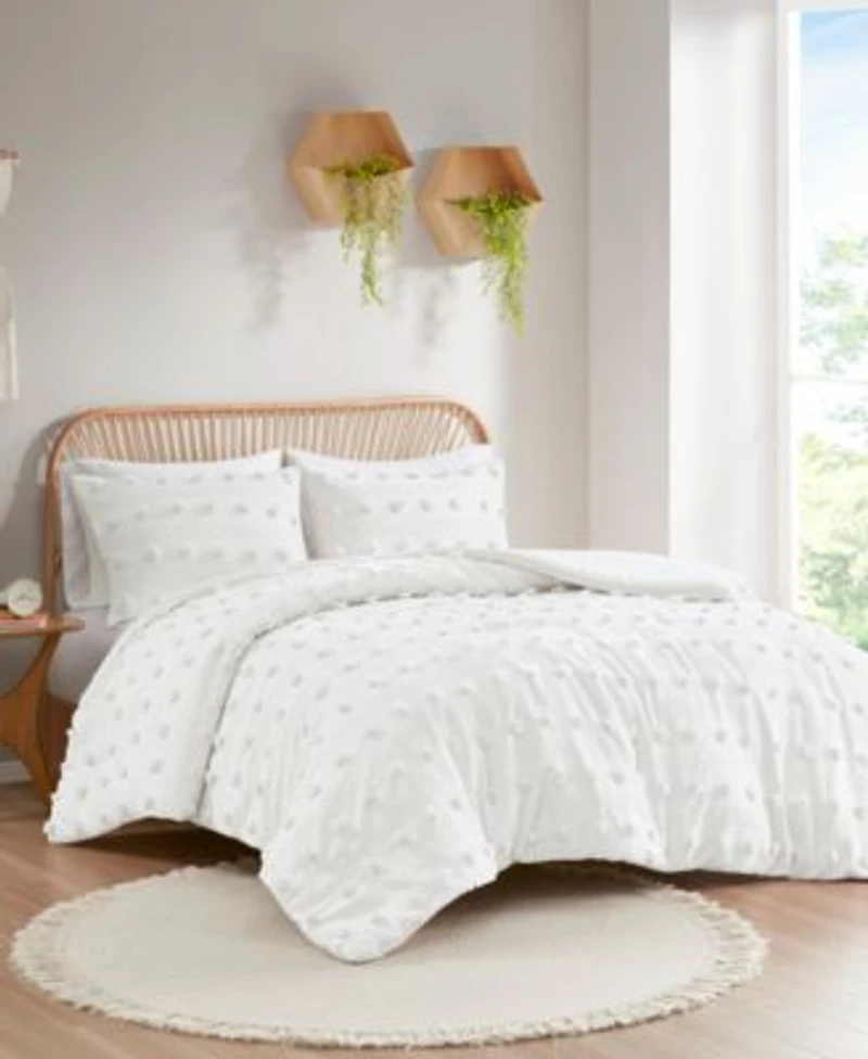 Intelligent Design Lucy Clip Jacquard Duvet Cover Set