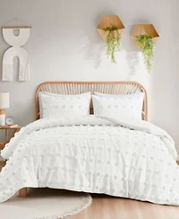Intelligent Design Lucy Clip Jacquard Duvet Cover Set