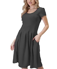 24seven Comfort Apparel Women's Scoop Neck Knee Length with Pocket Dress