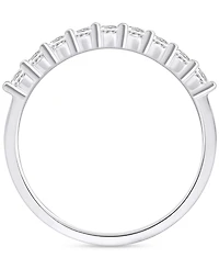 Diamond Wedding Band (1/2 ct. t.w.) 14k Gold