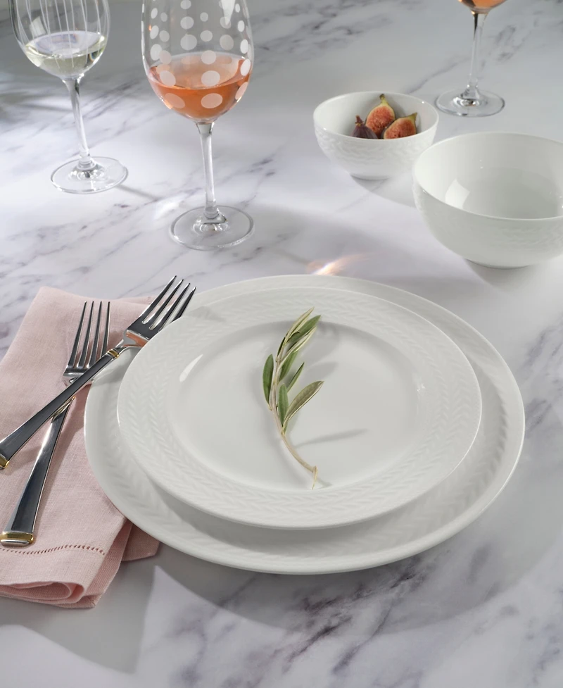 Mikasa Gold Harmony 65 Pc Set, Service for 12