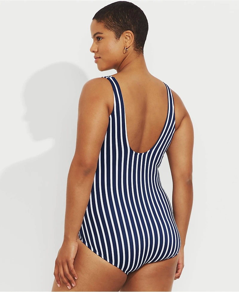 Lands' End Women's Plus Long Chlorine Resistant Soft Cup Tugless Sporty One Piece Swimsuit