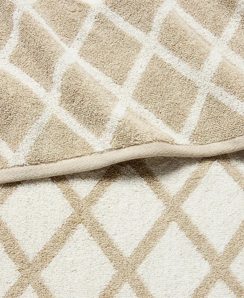 Lauren Ralph Sanders Diamond Cotton Bath Towel, 30" x 56"
