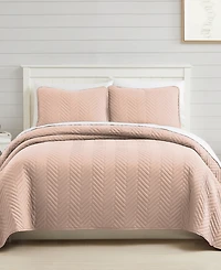 Southshore Fine Linens Solid Color Chevron -Pc. Quilt Set
