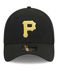 Men's New Era Black Pittsburgh Pirates Logo 39THIRTY Flex Hat