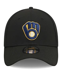 Men's New Era Black Milwaukee Brewers Logo 39THIRTY Flex Hat