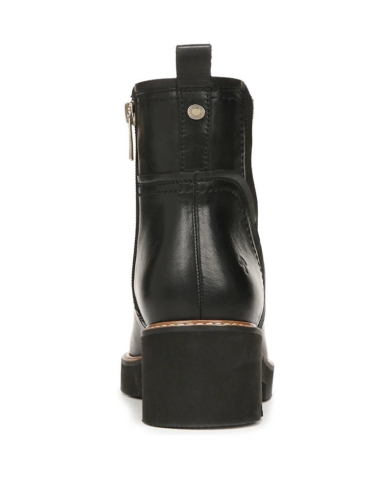 Naturalizer Darry-Bootie Lug Sole Chelsea Booties