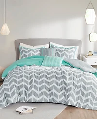 Intelligent Design Nadia Reversible 5-Pc. Comforter Set, Full/Queen