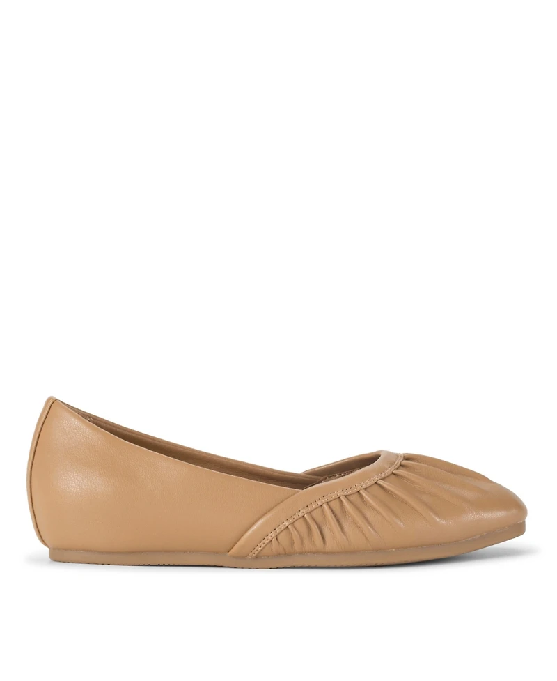 Baretraps Women's Charlie Flats