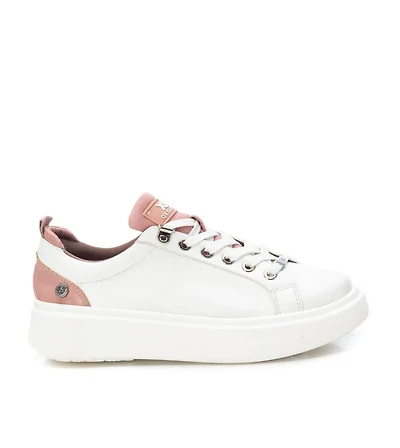 Xti Women's Casual Sneakers By White With Pink Accent