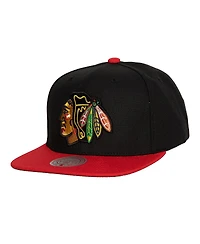 Men's Mitchell & Ness Black Chicago Blackhawks Core Team Ground 2.0 Snapback Hat
