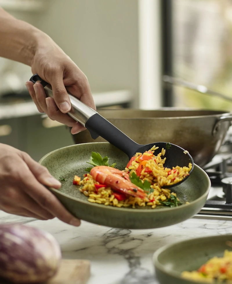 Joseph Joseph Elevate Silicone Solid Turner with Integrated Tool Rest