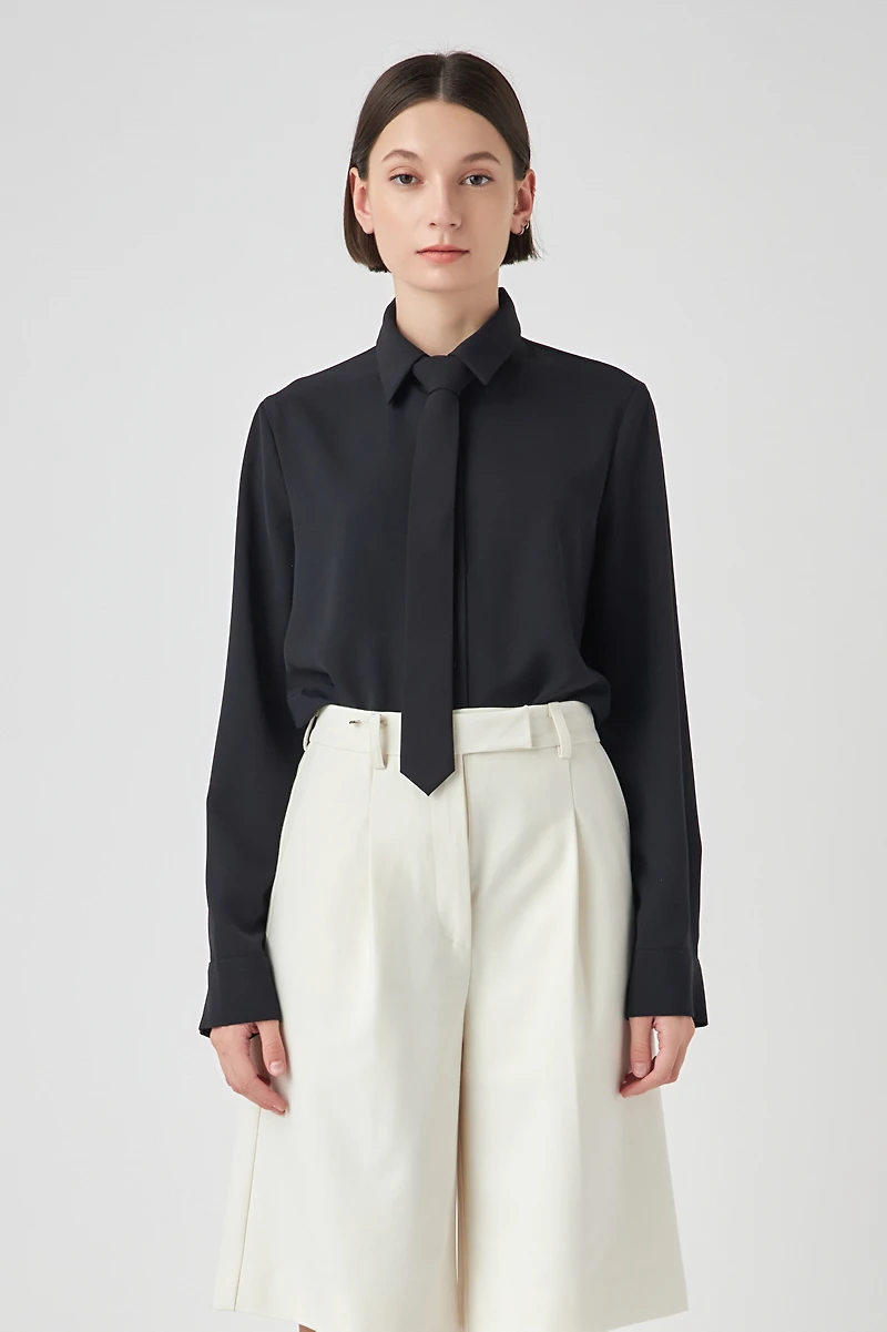 Women's Lightweight Collared Dress Shirt