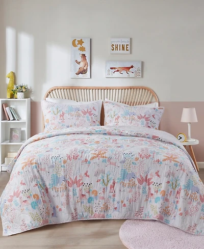 Intelligent Design Iris Woodland Animals Reversible Cotton Piece Quilt Set