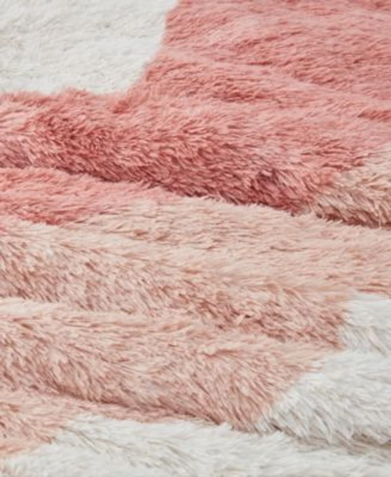 Intelligent Design Cassie Ombre Shaggy Faux Fur Comforter Sets