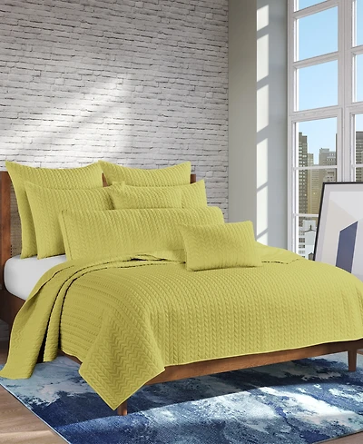 J by Queen Cayman Quilt, Full/Queen