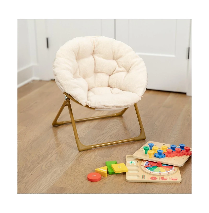 Io Kid'S Folding Saucer Chair With Cozy Faux Fur Upholstery And Metal Frame For Playroom, Bedrooms, Nursery And More