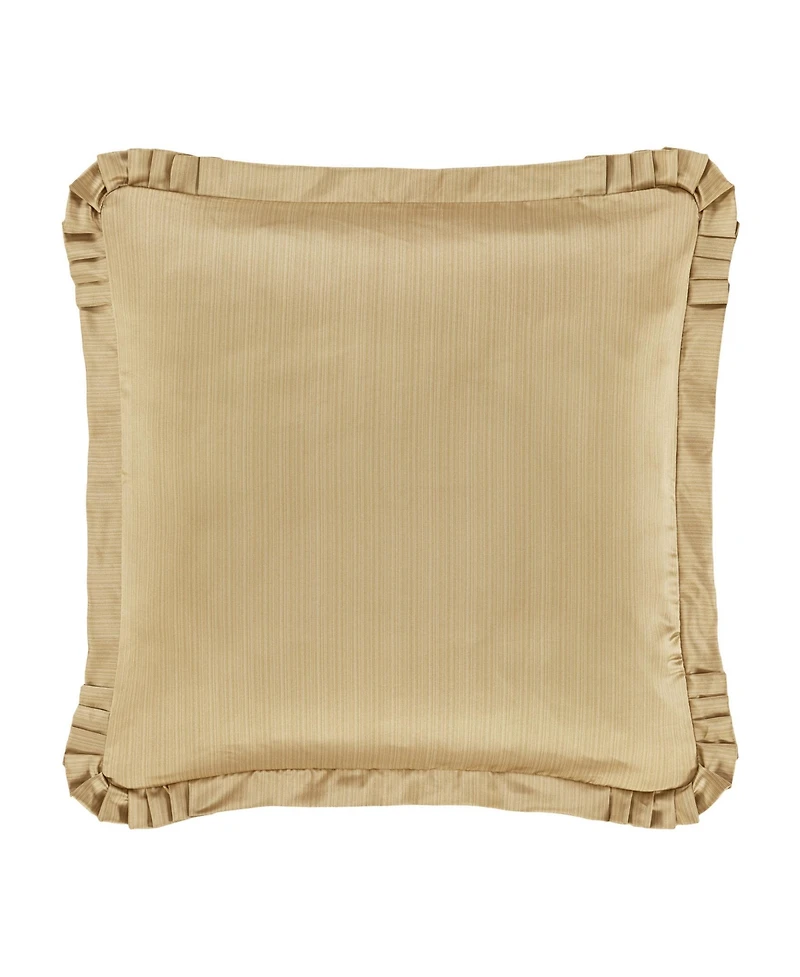 J Queen New York Aurelia Sham, European