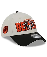 Men's New Era Stone, Black Cincinnati Bengals 2023 Nfl Draft 39THIRTY Flex Hat