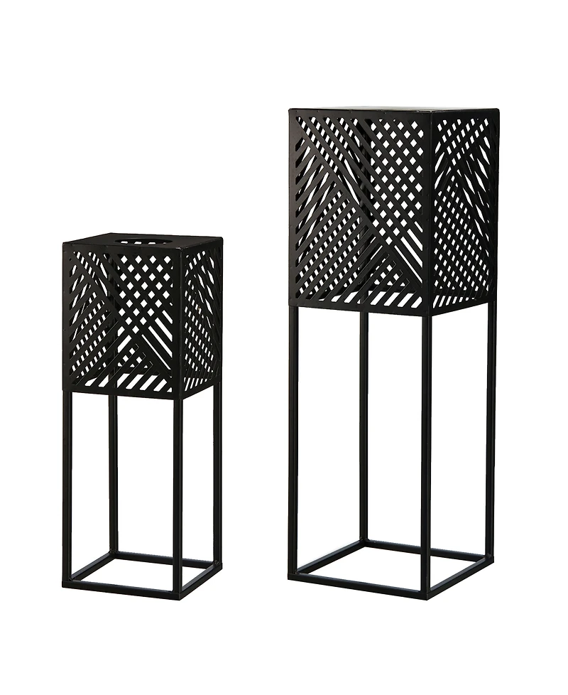 Glitzhome 23.75" H, 17.75" H Set of 2 Metal Stripes Geometric Solar Powered Edison Bulb Outdoor Floor Lantern or Planter Stands