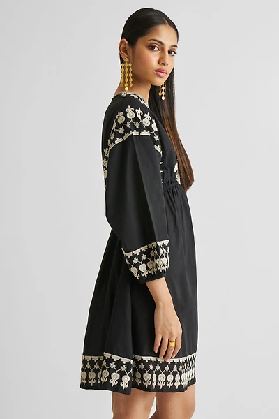 Reistor Women's Deep V Embroidered Dress