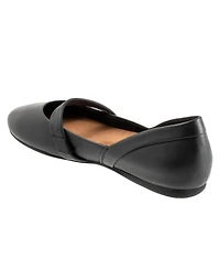 Softwalk Samara Flat