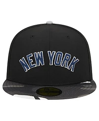 Men's New Era Black York Yankees Metallic Camo 59FIFTY Fitted Hat