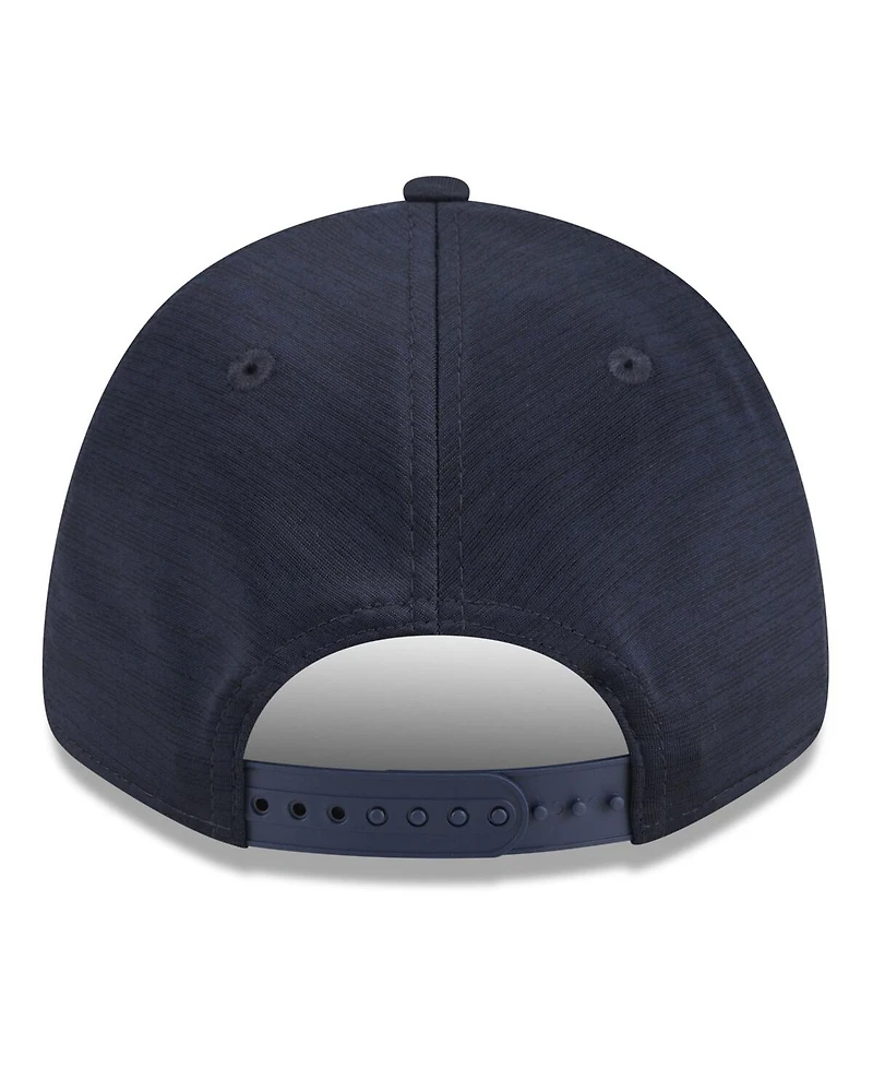 Men's New Era Navy Atlanta Braves 2024 Clubhouse 9FORTY Adjustable Hat