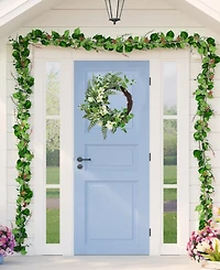 Northlight Hellebores and Ivy Artificial Spring Floral Wreath, 24"