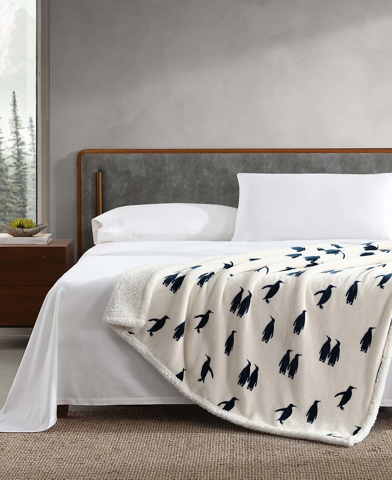 Eddie Bauer Emperor Penguin Print Sherpa Throw, 50" x 60"