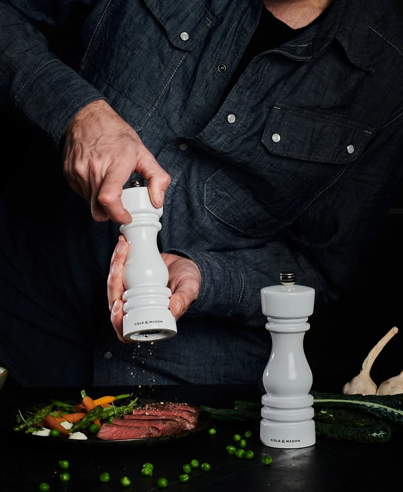 Cole & Mason London Classic Beech Wood 7" Pepper Mill