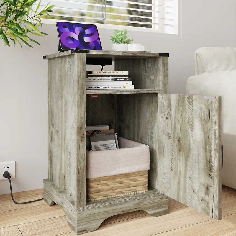 Streamdale Furniture Rustic Farmhouse End Table with Charging Station