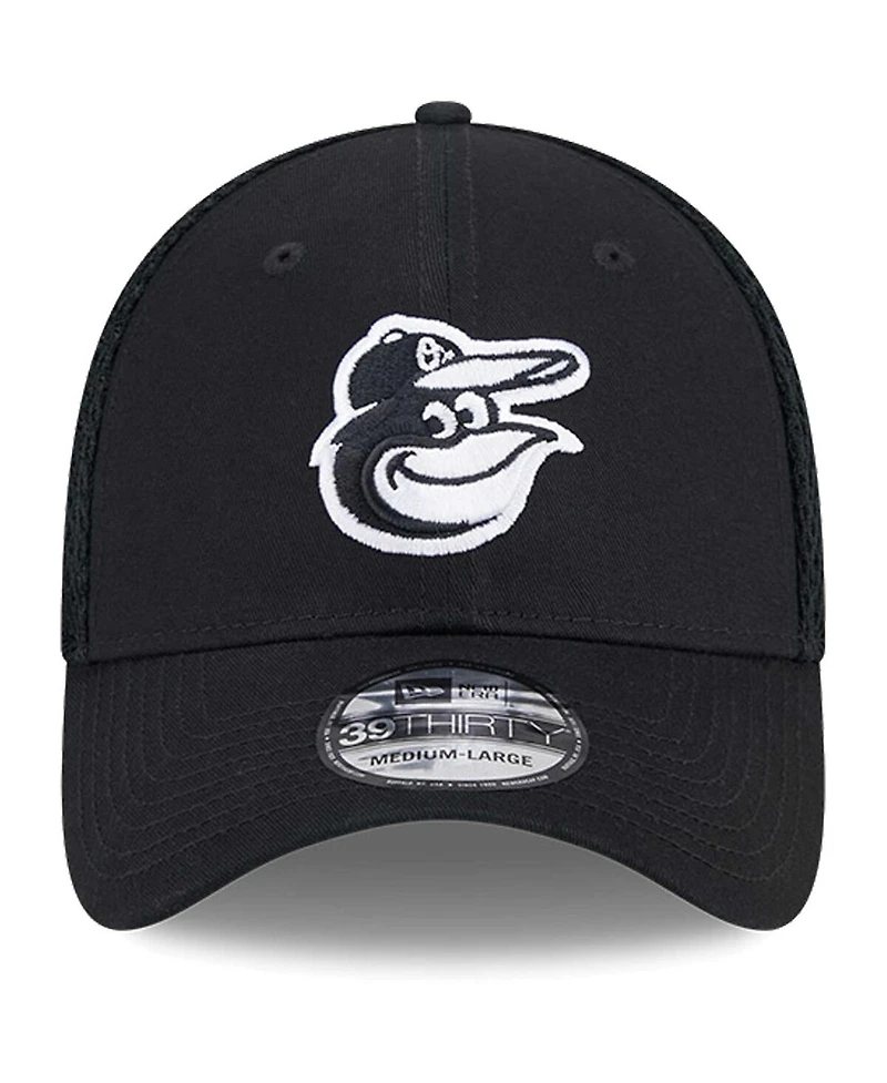 New Era Men's Baltimore Orioles Evergreen Black White Neo 39Thirty Flex Hat