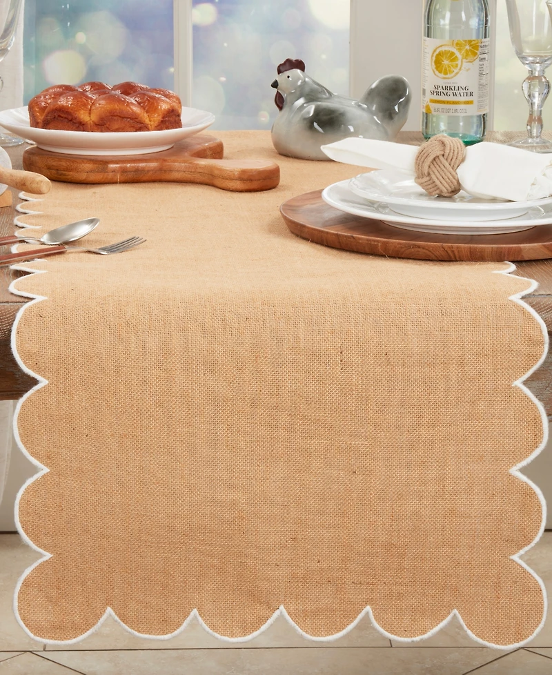 Saro Lifestyle Rustic Chic Scalloped Table Runner, 16"x72"