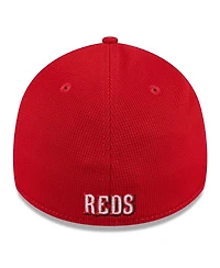 New Era Men's White Cincinnati Reds 2024 Batting Practice 39THIRTY Flex Hat