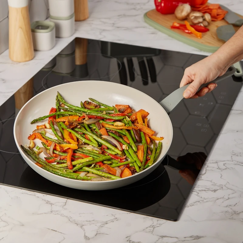 BergHOFF Balance Non-stick Ceramic Frying Pan 12.5", Recycled Aluminum