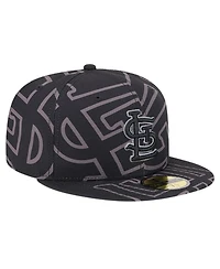 New Era Men's Black St. Louis Cardinals Logo Fracture 59FIFTY Fitted Hat