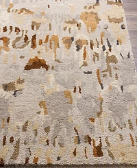 Surya Kavita 33061 2'6"x8' Runner Area Rug