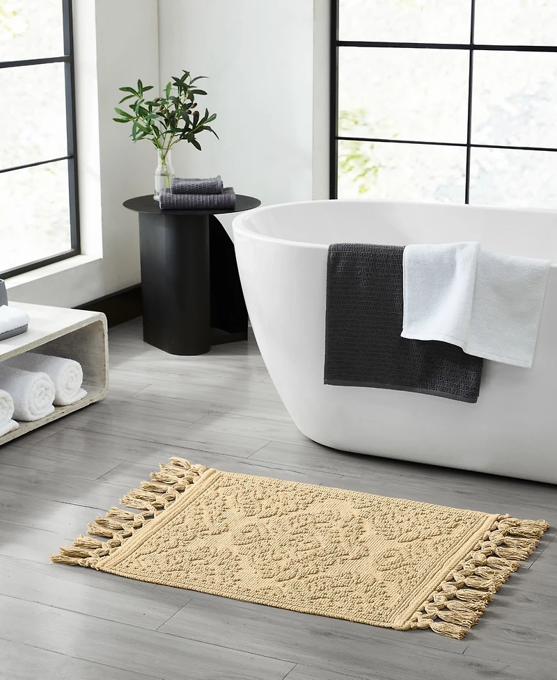 Jean Pierre New York Ricardo Fringe Cotton Bath Rug 21"x 41"