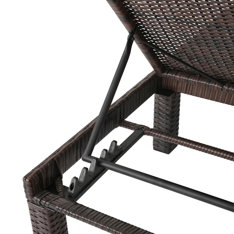 Streamdale Adjustable Wicker Chaise Lounge with Iron Frame for Outdoor Comfort