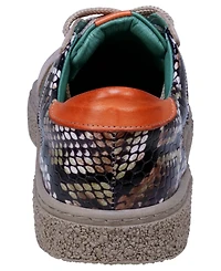 Cools 21 Women's Charlee Snakeskin Two-Tone Star Motif Lace Up Sneakers