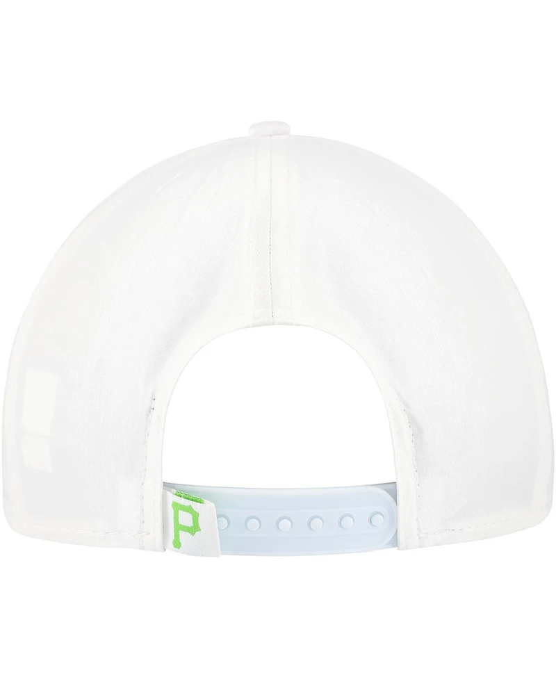 New Era Men's White Pittsburgh Pirates Spring Spectrum Golfer Snapback Hat