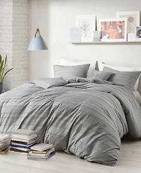 Intelligent Design Oliver 4-Pc. Duvet Cover Set with Throw Pillow, Full/Queen