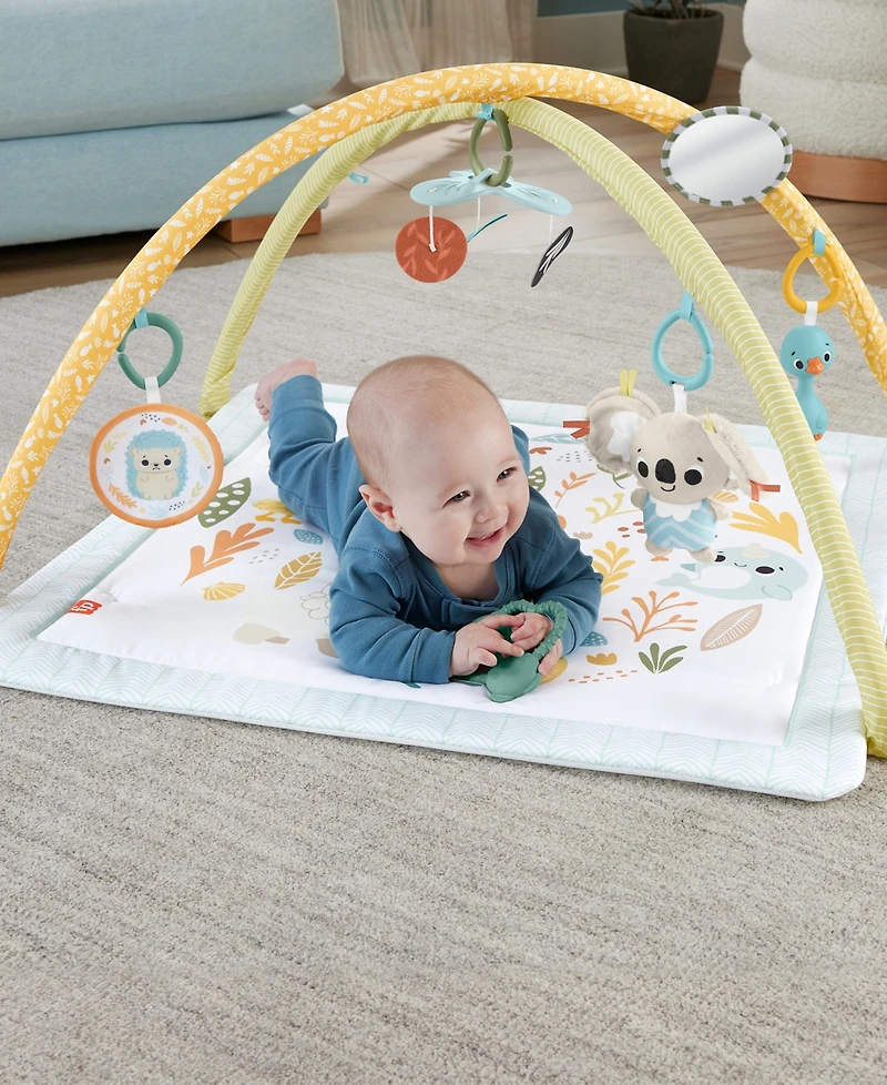 Fisher-Price Simply Senses Newborn Gym Baby Activity Mat with 6 Sensory Toys